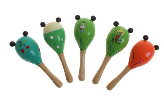 Игрушка музыкальная Маракас с ушками, микс Игрушка музыкальная Маракас с ушками, миксМузыкальные инструменты, погремушки<br>Маракас - это музыкальный инструмент с пересыпающимися шариками внутри. Малыши очень любят его, ведь он напоминает погремушку. Маракас издаёт приятный шуршащий звук и позволяет создавать короткие мелодии, под которые так весело танцевать.Игрушка развивает...<br><br>Год: 2017<br>Высота: 140<br>Ширина: 40<br>Толщина: 40