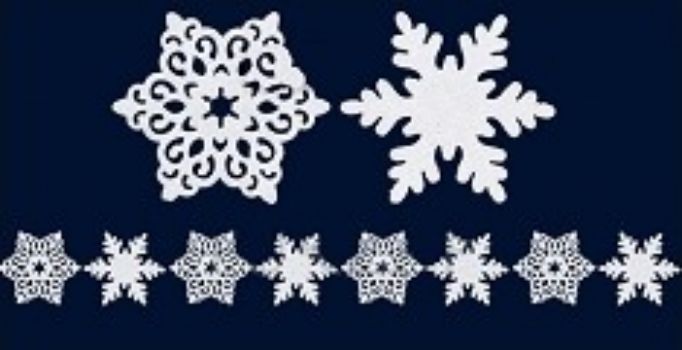 

Каскад из 8 поролоновых снежинок