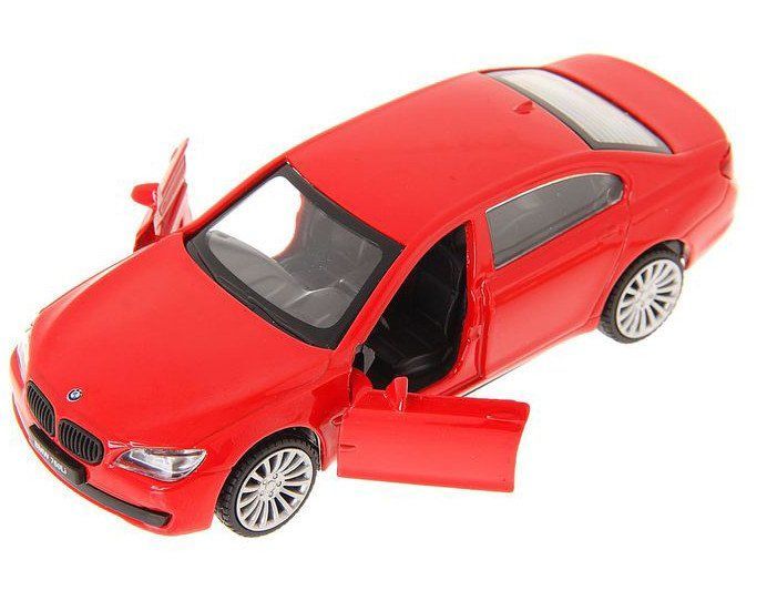 

Коллекционная игровая модель "BMW 760 LI", микс