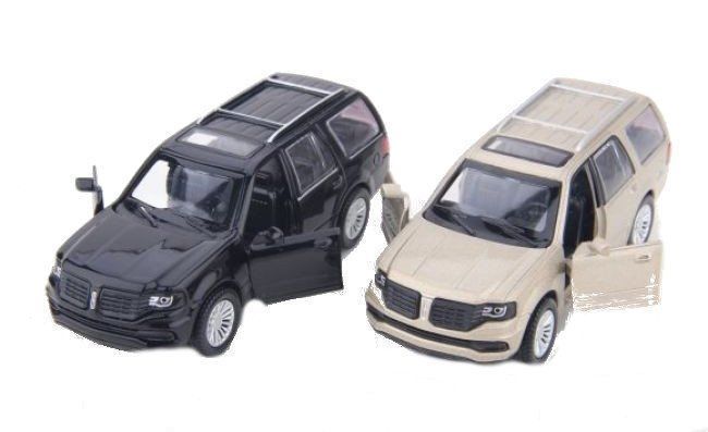 

Коллекционная игровая модель "Lincoln Navigator", микс